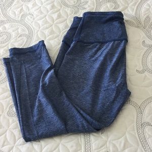 Blue leggings 90 degrees